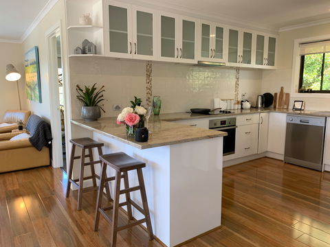 Hahndorf Luxury Lodge - Tourism Adelaide 2