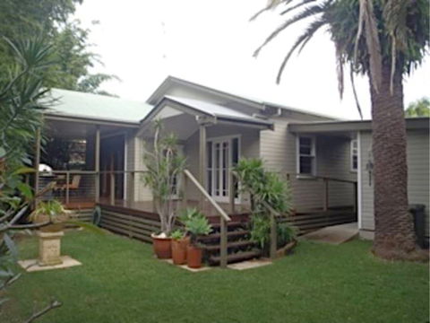 MacNicol Cottage - Tourism Adelaide 0