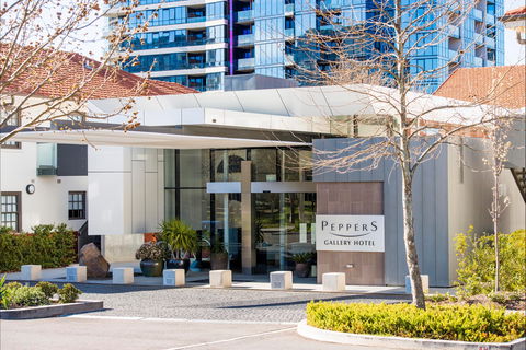 Peppers Gallery Hotel - Tourism Adelaide 0