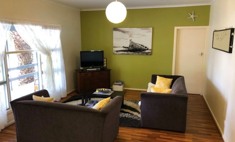 6 Barton Crescent, Normanville - Tourism Adelaide 2