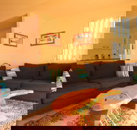 Berrara Lagoon Front Chalet - Tourism Adelaide