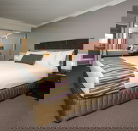 Hotel Gloria - Tourism Adelaide