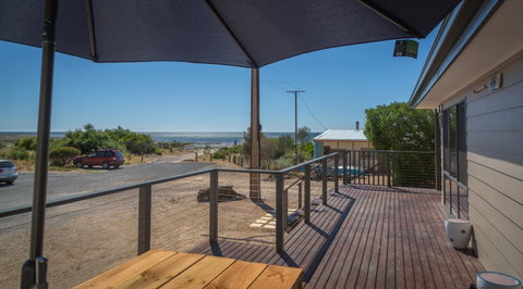 Lady Bay Getaway - Tourism Adelaide 0