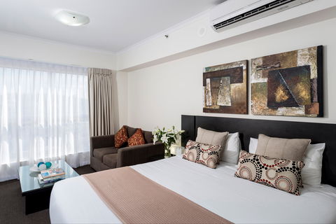 Oaks Ipswich Aspire Suites - Tourism Adelaide 1