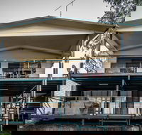 Page Drive Blanchetown  -River Shack Rentals - Tourism Adelaide