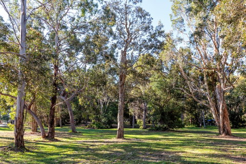Rainbow Beach Holiday Park - Tourism Adelaide 1