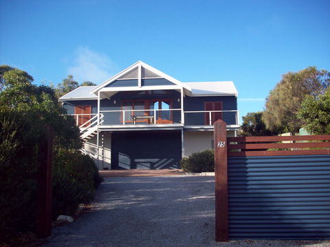 Top Deck Marion Bay - Tourism Adelaide 0