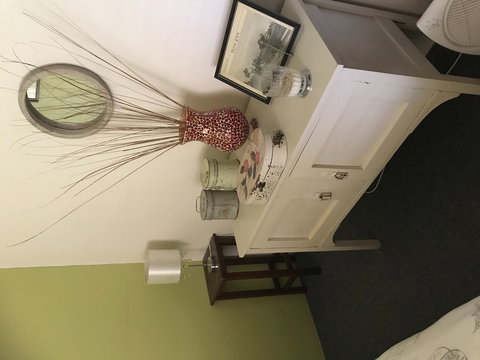 Anderl's Beach Cottage - Tourism Adelaide 0