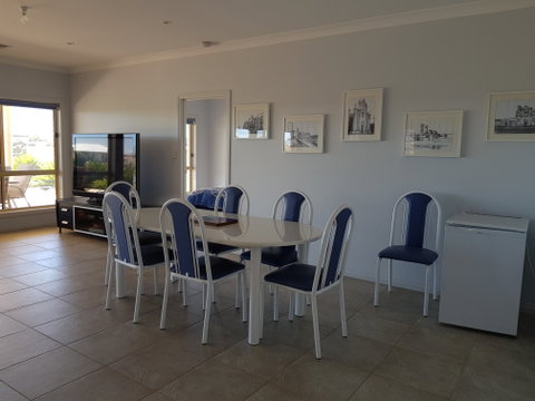 Avventura - Tourism Adelaide 2