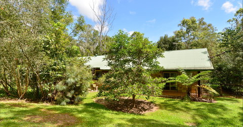 Bushland Cottages And Lodge Yungaburra - Tourism Adelaide 0