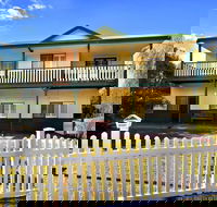 Clemandtines Vintage Beach Estate - Tourism Adelaide