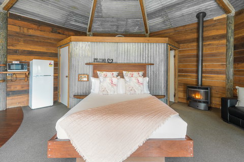 Eagle View Escape - Tourism Adelaide 2