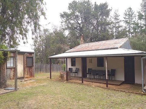Hill End Pines Cottage - Tourism Adelaide 1