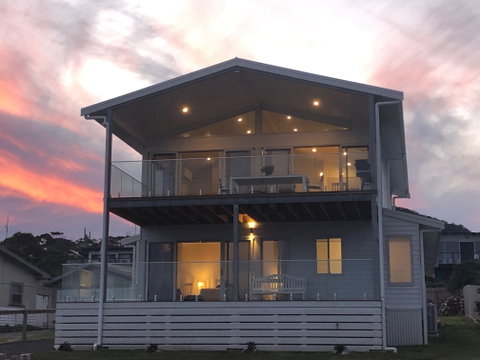 Jasmines Great Ocean Road Accommodation - Tourism Adelaide 1
