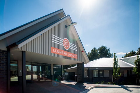 Leumeah Lodge - Tourism Adelaide 0