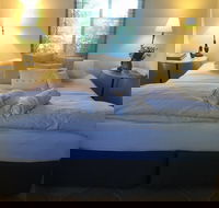 Marlow House - Tourism Adelaide