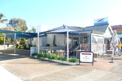 Ocean Spray Holiday Apartments - Tourism Adelaide 1