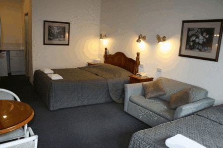 New England Motor Inn - Tourism Adelaide 5