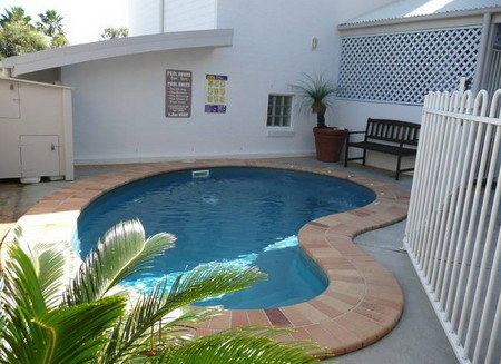 Angourie Waves - Tourism Adelaide 3