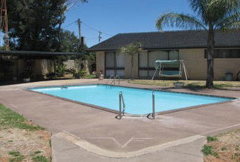 Balranald Capri Motel - Tourism Adelaide 3