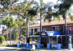 Palm Court Motel - Tourism Adelaide 2