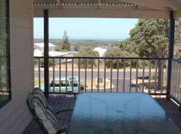 Mayflower Bed And Breakfast - Tourism Adelaide 0