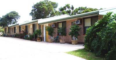 Clovelly Holiday Units - Tourism Adelaide 2