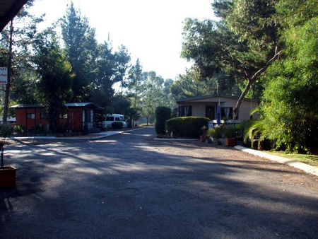 Warren Way Caravan Park - Tourism Adelaide 1