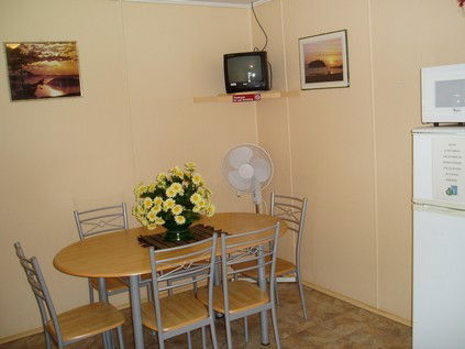Jurien Beachfront Holiday Units - Tourism Adelaide 2