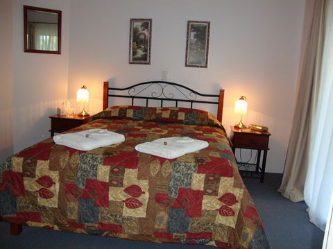 The Heights B&B - Tourism Adelaide 5