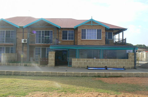 Seaspray Beach Holiday Park - Tourism Adelaide 0