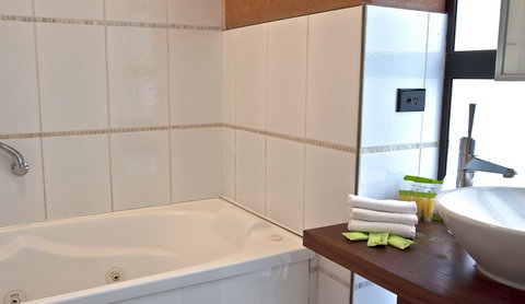 Best Western Pemberton Hotel - Tourism Adelaide 1