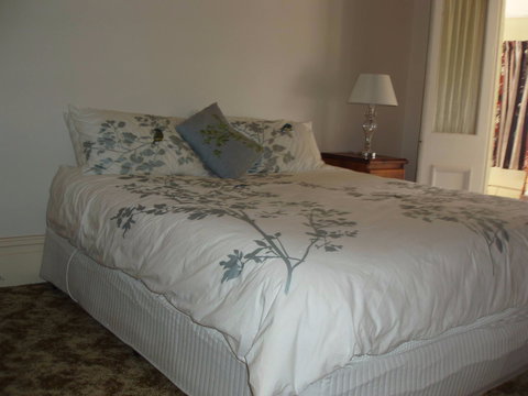 Ardlethan Bed And Breakfast - Tourism Adelaide 1