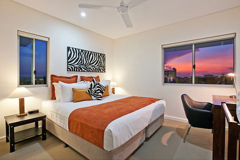 Beachlife Sands 3 Bedroom Harbour View Apartment - Tourism Adelaide 0