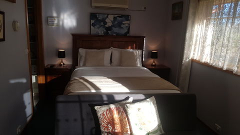 Factory Lane Bed & Breakfast - Tourism Adelaide 1