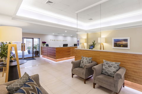 Macleay Hotel - Tourism Adelaide 1