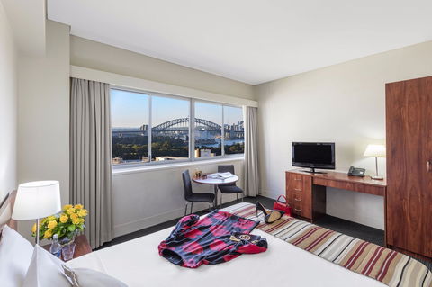 Macleay Hotel - Tourism Adelaide 2