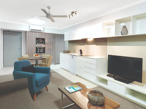 Oaks Mackay Carlyle Suites - Tourism Adelaide 1