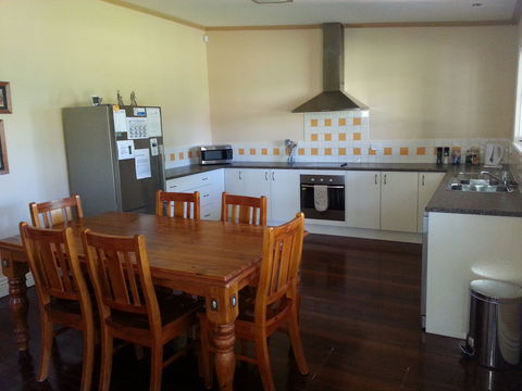 Phoenix Cottage - Tourism Adelaide 0