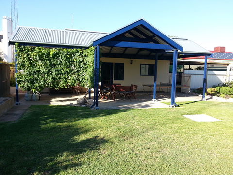 Phoenix Cottage - Tourism Adelaide 2