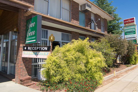 Shamrock Motel Balranald - Tourism Adelaide 0