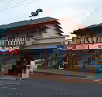 Victoria Hotel Port McDonnell - Tourism Adelaide