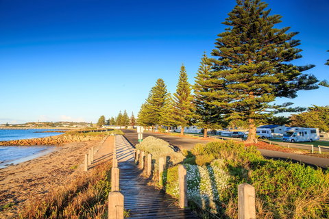Beachport Caravan Park - Tourism Adelaide 0