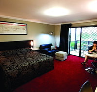 Cattleman's Country Motor Inn and Serviced Apartments - Open with Room Service - Tourism Adelaide