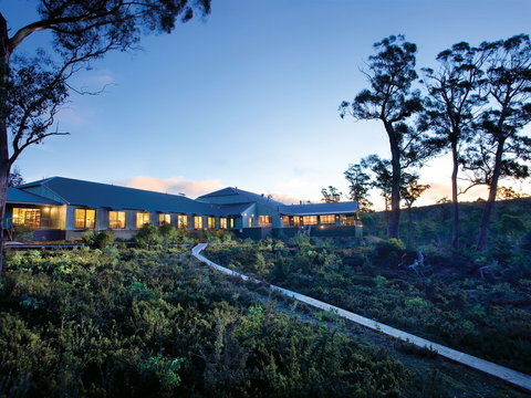 Cradle Mountain Hotel - Tourism Adelaide 0