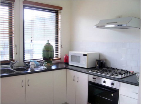Cudgerie Little House - Tourism Adelaide 1