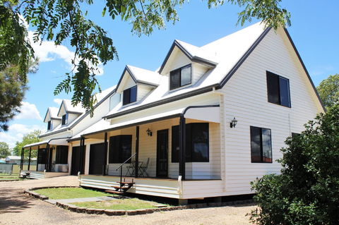 Dalby Apartments Self Contained Motel Accommodation - Tourism Adelaide 0