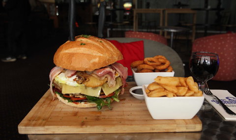 Edward River Hotel - Tourism Adelaide 2