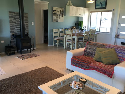 Falcon Blue - Tourism Adelaide 2