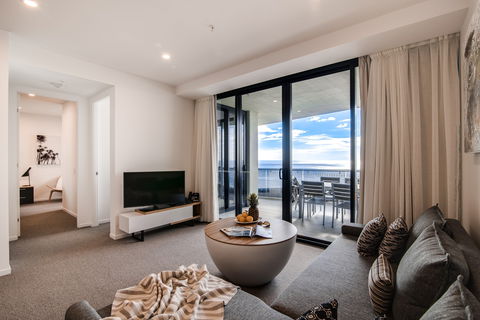 Iconic Kirra Beach Resort - Tourism Adelaide 2